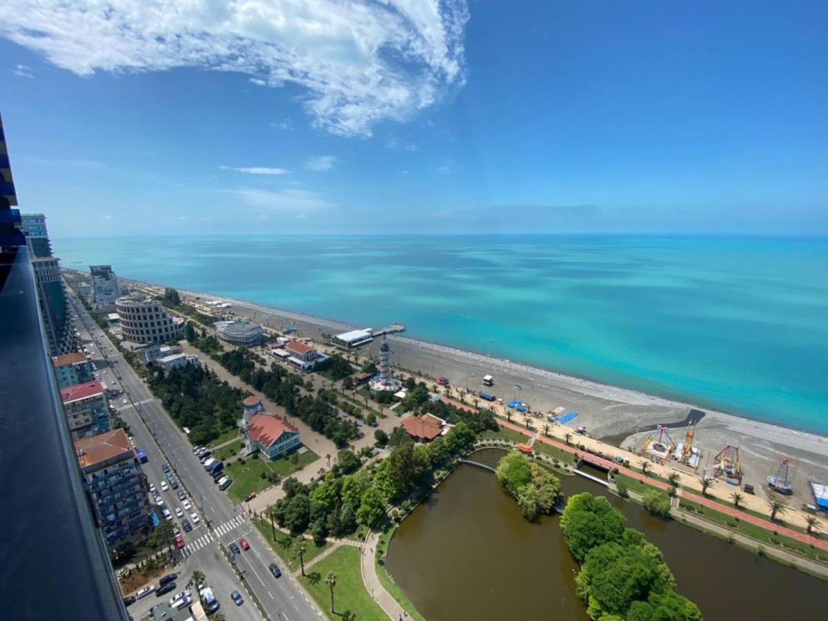 Orbi City Sea View Apartments Batumi Exterior photo