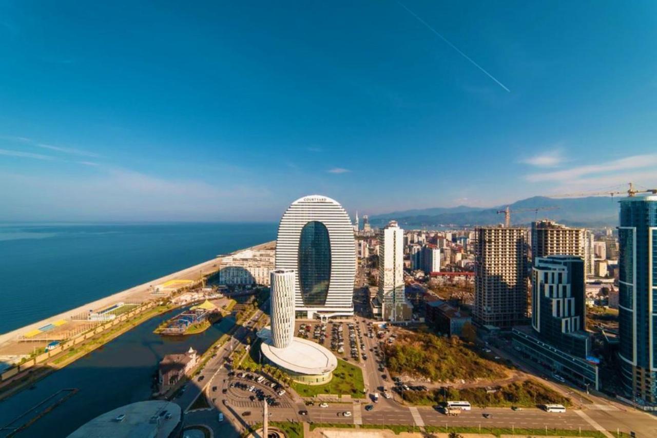 Orbi City Sea View Apartments Batumi Exterior photo