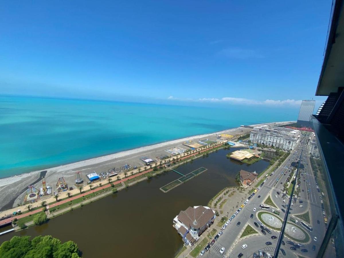Orbi City Sea View Apartments Batumi Exterior photo